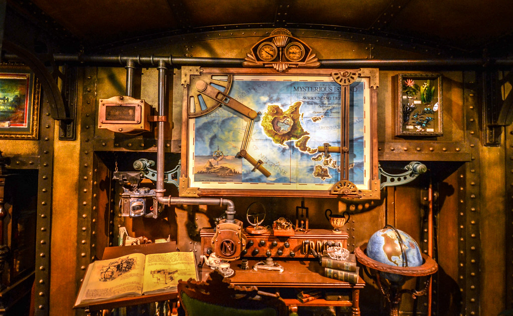 20,000 Leagues queue Mysterious Island map TDS