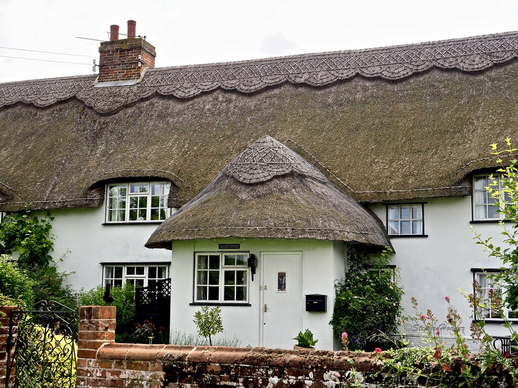 TheFrontDoor | One of the Thatched Cottages at Pulham Market… | Flickr