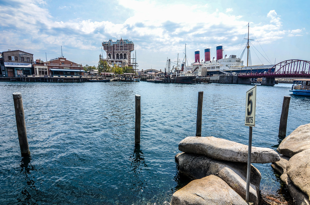 Water in front of American Waterfront TDS