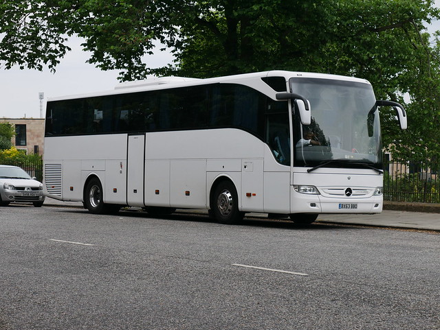 Everydays Travel Limited of Hampton, South West London, Mercedes Benz Tourismo BX63BBO at Regent Road, Edinburgh, on 13 June 2018.