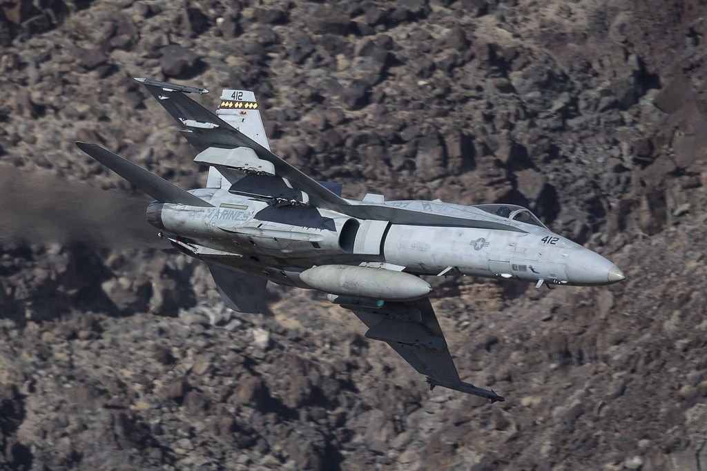 VMFA-323 F18C 