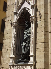 Orsanmichele - Via dei Calzaiuoli, Florence