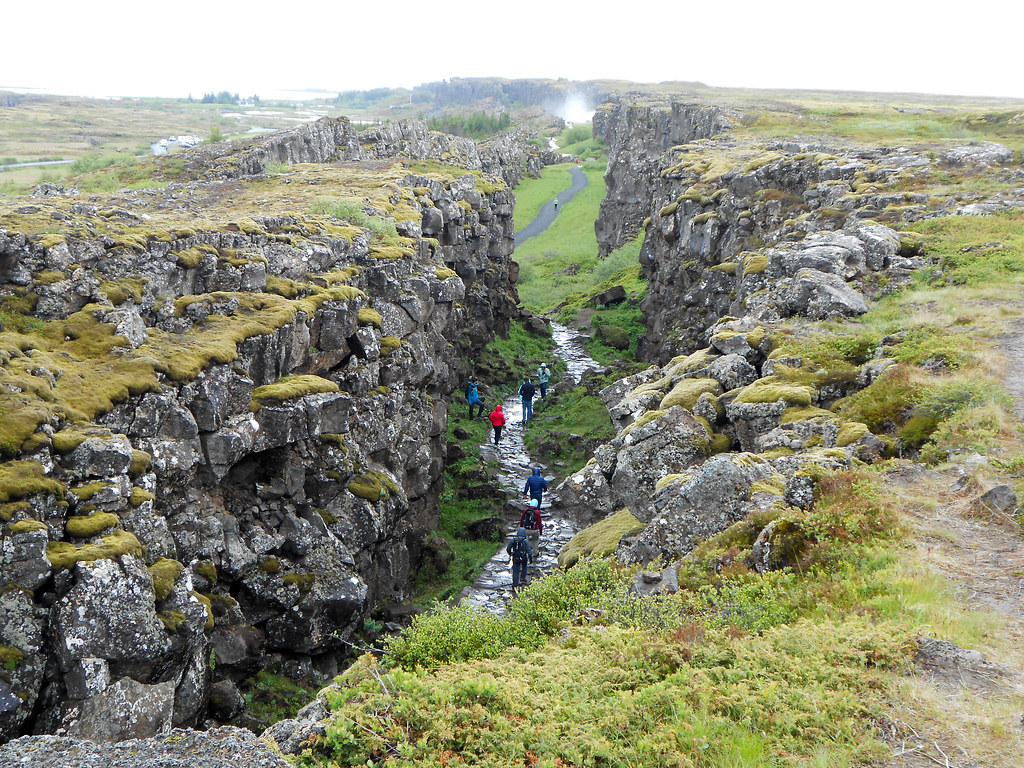 Mid-Atlantic Rift | Pingvellir National Park | John D | Flickr