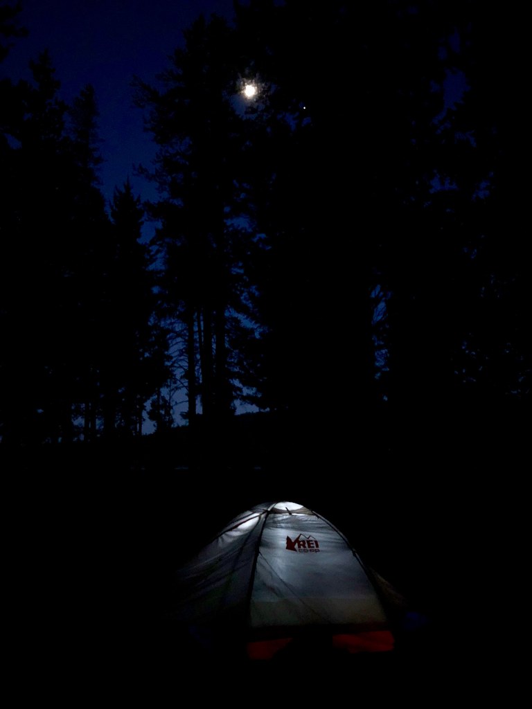 Medicine Lake Glass Flow Trail