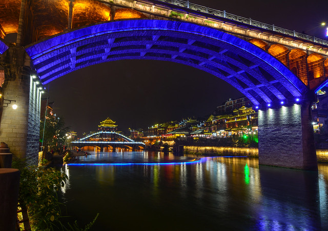 Night view of Fenghuang Ancient Town