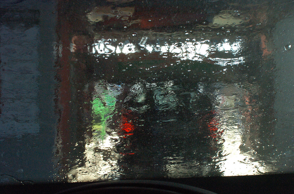 In the Car Wash / In der Autowaschanlage