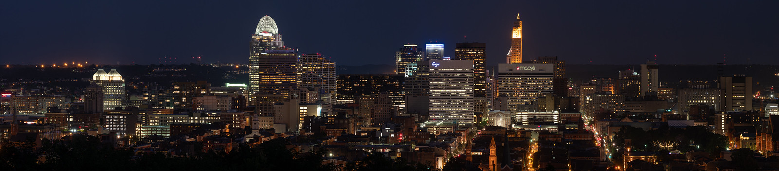 Cincinnati Skyline from Bellevue Hill Park