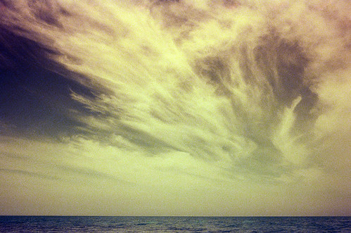 pentaxlx smc35mmf35 film redscale svemacolor125 25 expiredfilm beach water clouds sky earlymorning alone quiet waves lakehuron thepinery provincialpark camping ontario
