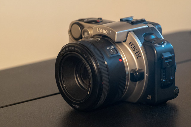 Canon EOS IX 240 APS SLR + EF 50mm STM