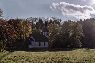 [analog] Holzkirche in Elend im Herbst | by Schwubb