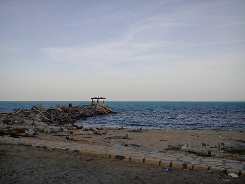 tunisia tunisie sidibousaid marsa coast promenade beach plage fishing men rendezvous