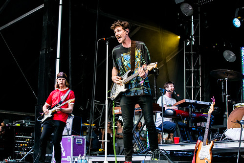 Houndmouth