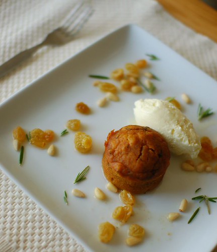 Golden Spice Cake