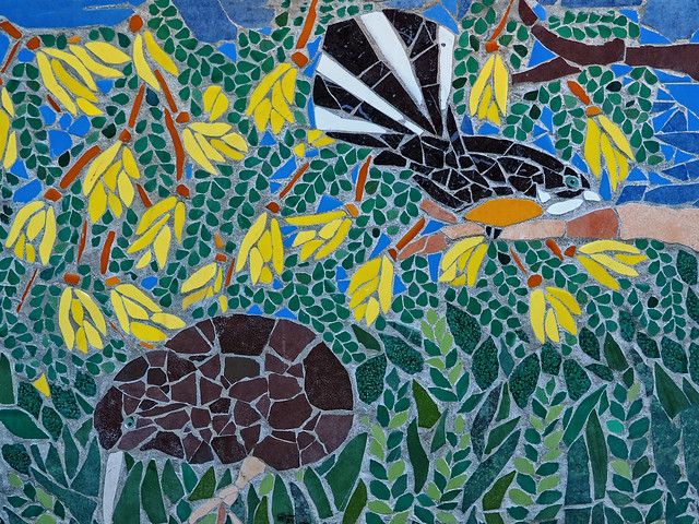 Mosaic fantail kowhai