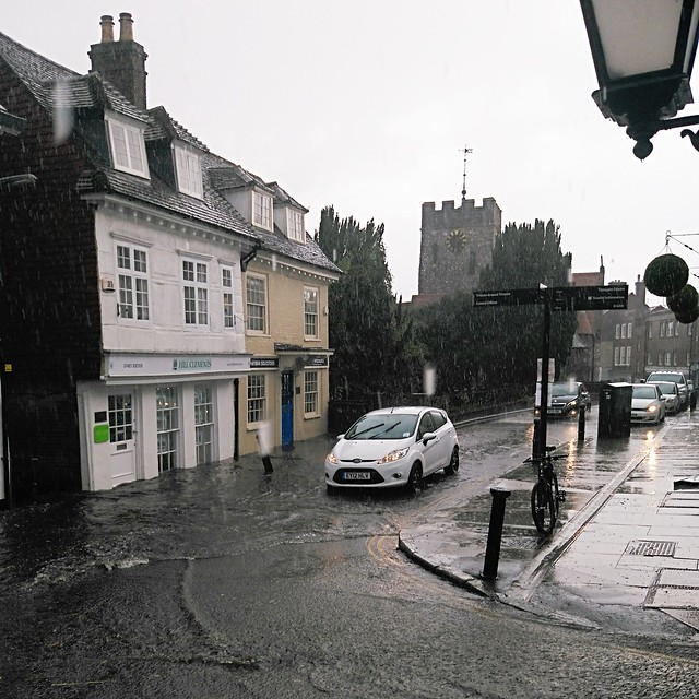 Rainy Guildford - Quarry Street
