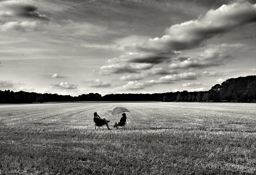 A nice quiet place for a conversation | by wimkappers