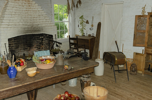the south carolina rose hill plantation kitchen cookhouse old historic history circa 1811 union county gist family work production farm building architecture