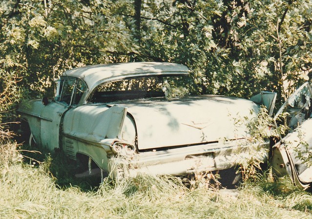 A VERY JUNK 1958 CADILLAC IN OCT 1986