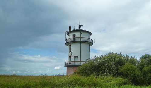 leuchtturm lighthouse balje elbe fluss river