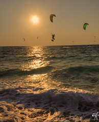 Sunset Kitesurfers!!! Sky is not the Limit