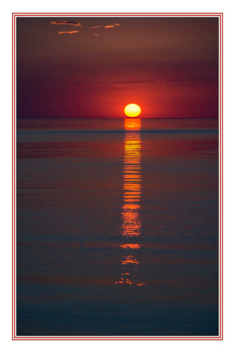 red! by TAC.Photography, <a href="https://www.tom-clark.net/nature-allinclusive" rel="nofollow">www.tom-clark.net/nature-alli