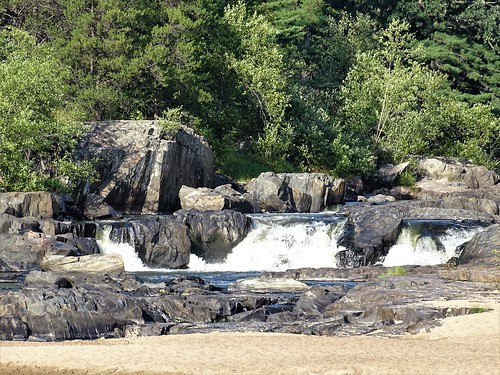 wisconsin eauclaire bigfallscountypark river rockformtions