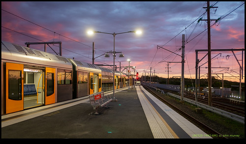 2018 platform sunrise waterfall australia sky sydney station mixedlighting newsouthwales au