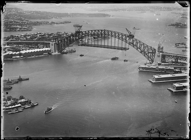 Sydney Harbour Bridge, arches under construction, 1930-31, Milton Kent State Library of New South Wales