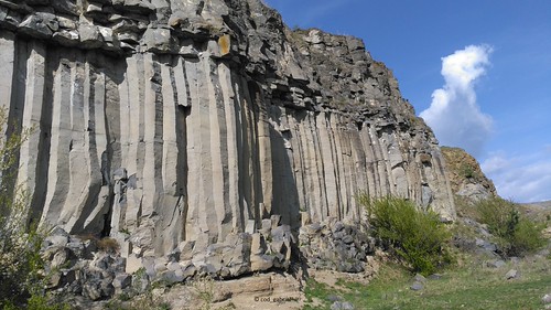 Basalt columns near Racoș, Romania | by cod_gabriel