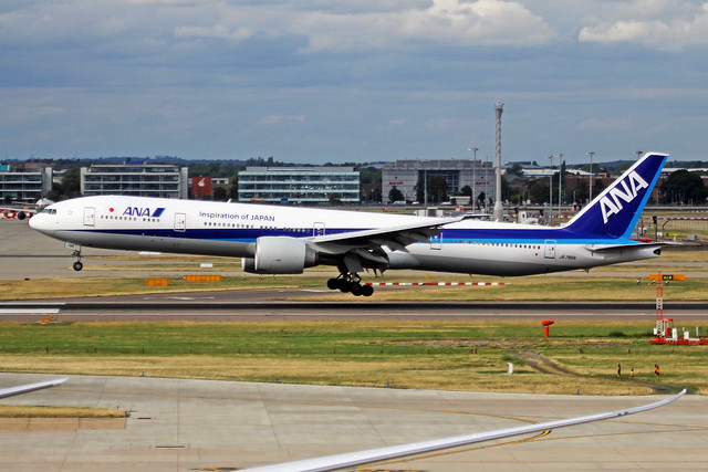 JA786A 2 Boeing 777-381ER ANA All Nippon Airways LHR 08SEP18