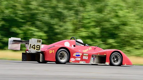red dragon blur fast cone autocross auto scca competition central pa midstate airport panning drive driver race racer