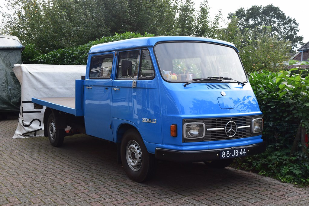 88-JB-44: L asobak