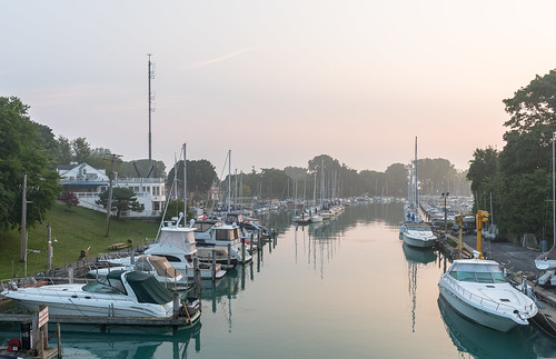 boats chicagoland day light northshore sunrise water wilmette wilmetteharbor outdoors