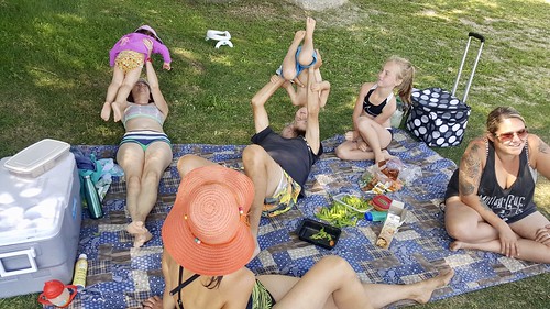 sandylake manitoba beach picnic mom kerry katie emily astrid dad