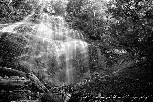 anthonymaw bc waterfall