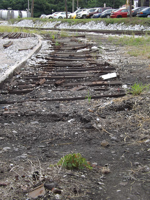 Abandoned trackage