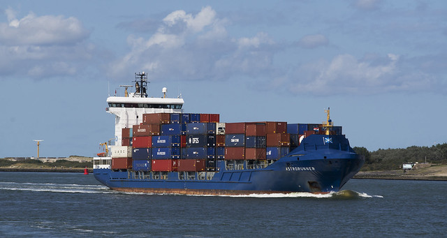 ASTRORUNNER IMO 9349227 Container Ship.