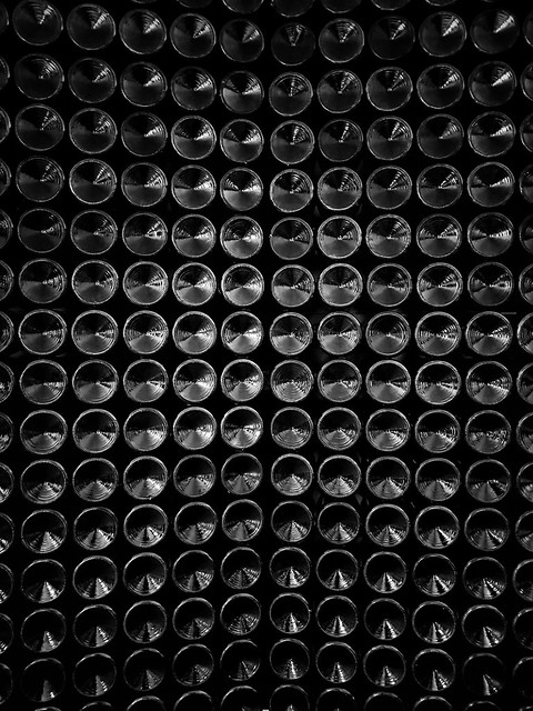 Bottles wallpaper  #art #abstract #bottles #bottle #glass #blackandwhite #bnw #bnwphotography #bnw_captures #mobilephotography #mobilephoto #s7edge #samsung