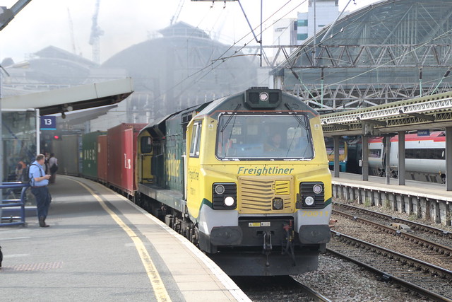 70011 Manchester Piccadilly