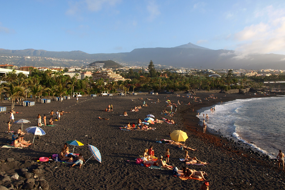 Weather, Puerto de Cruz, Tenerife Jack Montgomery Flickr
