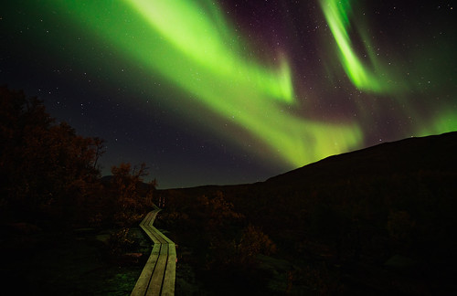 sweden abisko northernlights aurora hiking landscape nightscape night nightsky nature color