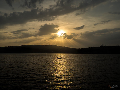 sunset by Estefania Mena, cielo puestadesol mar sunset
