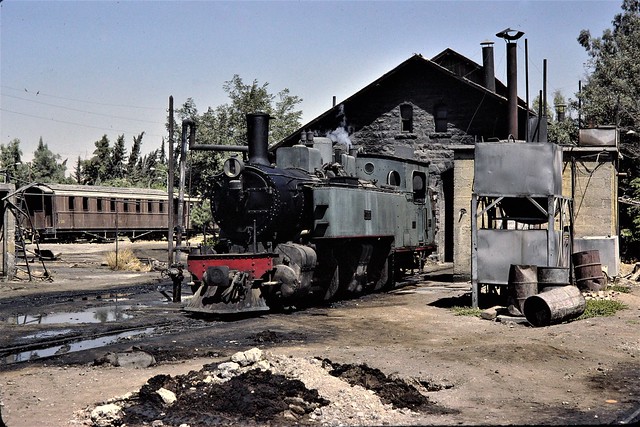 Hedjaz Railway (Syria) - Damascus-Cadem Shed in 1980 - HR 0-4-4-2T mallet steam locomotive Nr. 962 (Sächsische Maschinenfabrik Richard Hartmann, Chemnitz 3001 / 1906)