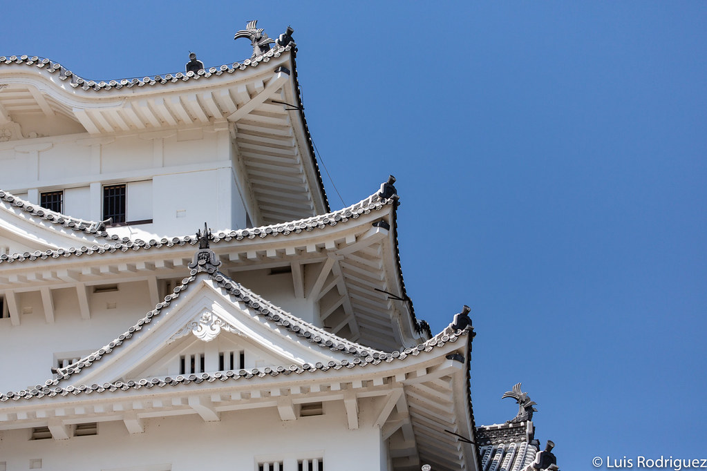 Detalles de la torre principal del castillo de Himeji