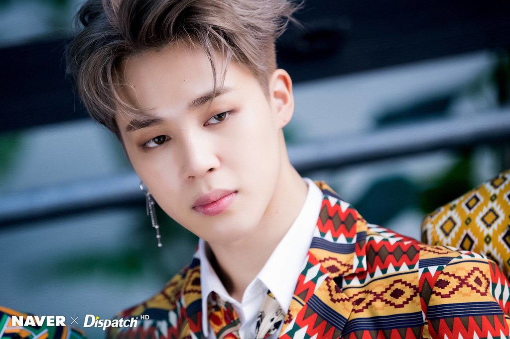 Park Jimin USA 🇺🇸 on X: BTS Jimin is receiving foreign media attention  as show opener of #LVMenFW21; he is named most fashionable BTS member. Jimin  further highlights his LV FRONTMAN brand's