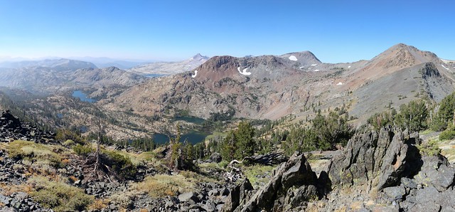 2346 Panorama view south from Dicks Pass on the Pacific Crest Trail