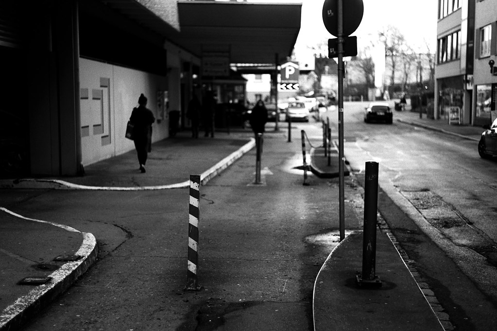 Crossroad (Leica M6)