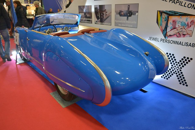 1947 Simca 8 l'oiseau bleu