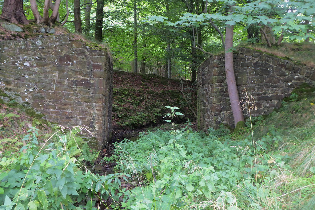 Remains of railway bridge at Tin Town village, Birchinlee, Derbyshire. September 2018