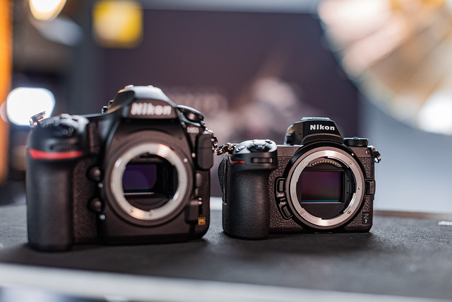 D850 next to Z7